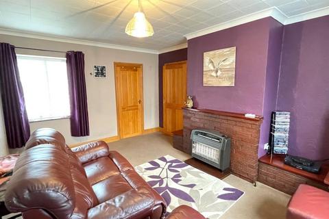 3 bedroom semi-detached house for sale, Marl Avenue, Llandudno Junction