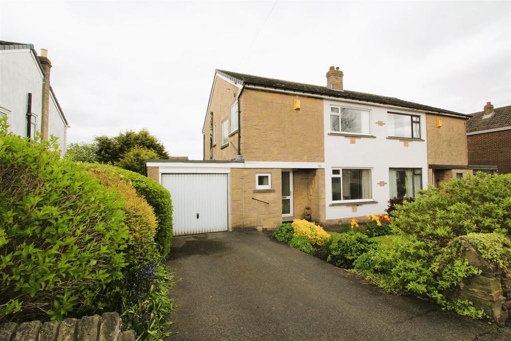Westfield Lane, Bradford BD12 3 bed semidetached house for sale £225,000