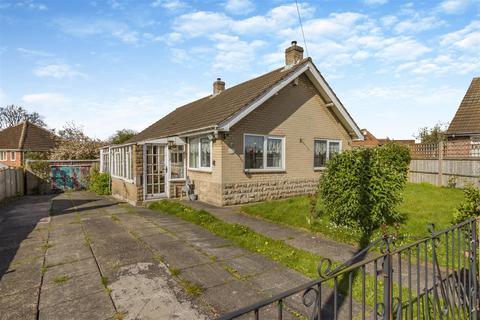 2 bedroom detached bungalow for sale, Burns Avenue, Mansfield Woodhouse