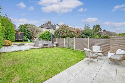 4 bedroom semi-detached house for sale, West Way, Brentwood