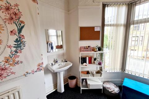 undefined, Blades Street, Lancaster