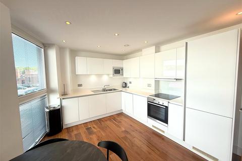 2 bedroom apartment to rent, Flower Lane, Mill Hill, NW7
