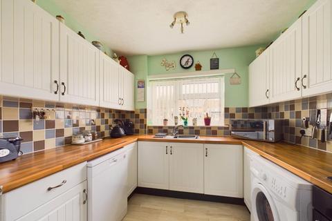 111 Irvine Road, Bloxwich, Walsall, WS3 2DY