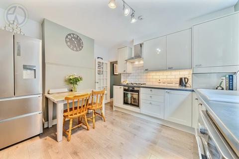 3 bedroom maisonette for sale, Clarendon Road, Colliers Wood SW19