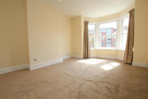 1 bedroom flat to rent, Leigh Road, Eastleigh