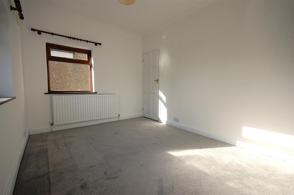 Rooms 4 .JPG