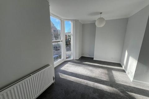 1 bedroom flat to rent, Upper Rock Gardens, Brighton BN2 1QE