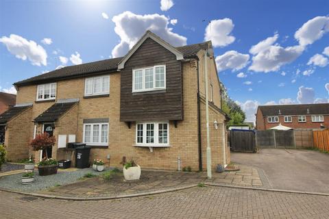 2 bedroom end of terrace house for sale, Kingsmead, Cheshunt