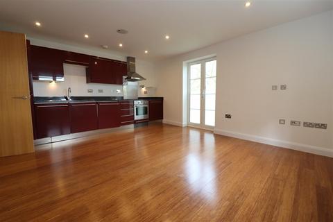 2 bedroom flat for sale, Cabot Court, Braggs Lane, BS2