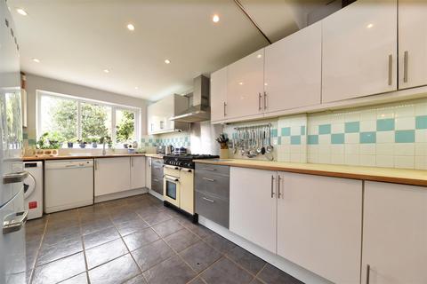 49 Basils Road, Stevenage, SG1 3PY
