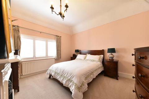 49 Basils Road, Stevenage, SG1 3PY