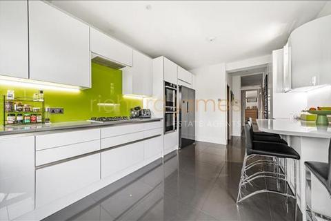 9 Westfield Road, London, NW7 3BJ