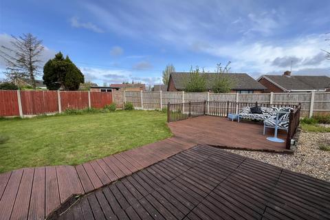 9 Alexander Drive, Wirral, CH61 6XT