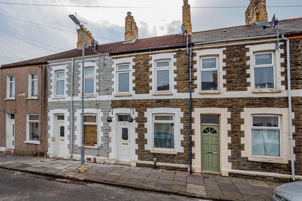 Warwick Street, Cardiff CF11 2 bed terraced house £230,000