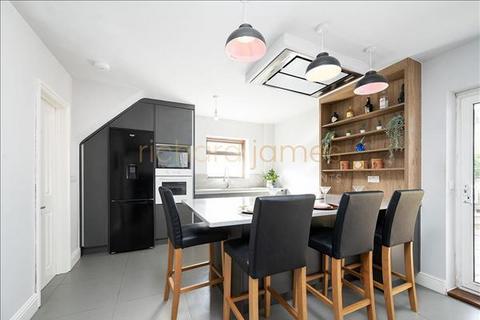 5 bedroom semi-detached house for sale, Norbury Grove, Mill Hill, London, NW7