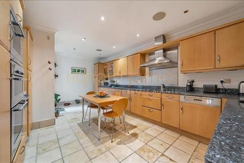 3 bedroom apartment for sale, St Vincent's Lane, Mill Hill, London, NW7
