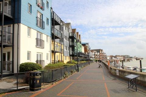 2 bedroom apartment for sale, Pier Road, Littlehampton