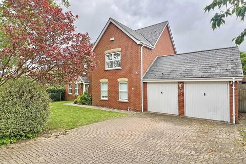 5 bedroom detached house for sale, Washall Drive, Braintree