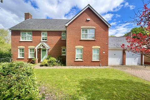 5 bedroom detached house for sale, Washall Drive, Braintree