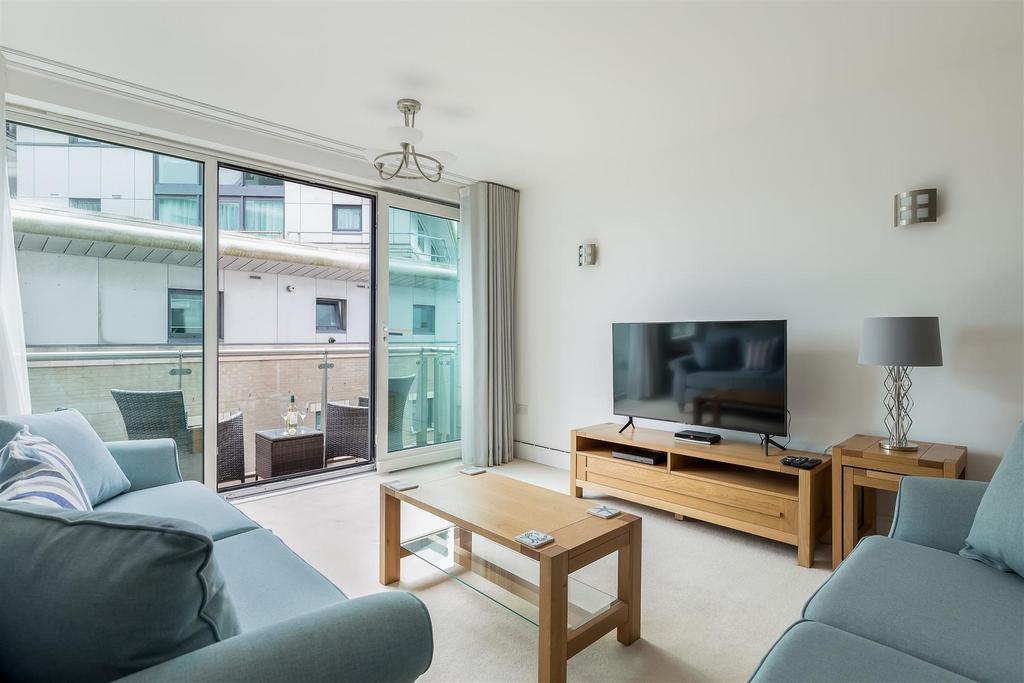 61 Dolphin Quays-ph14.jpg