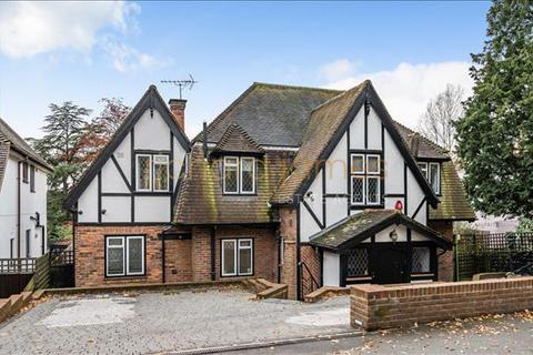 105 Wise Lane, London, NW7 2BD