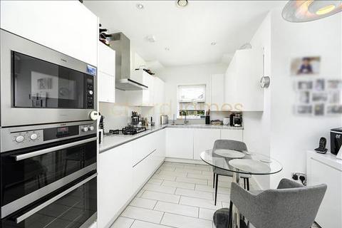 3 bedroom end of terrace house for sale, Charles Sevright Way, Mill Hill, London, NW7
