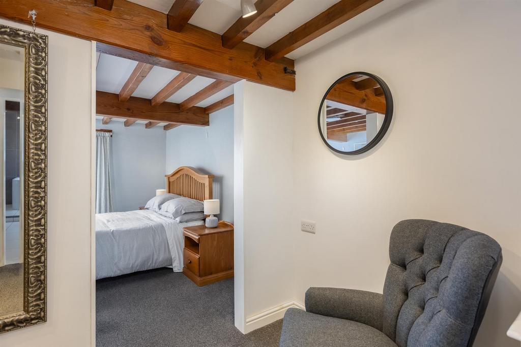 Principal Bedroom Suite