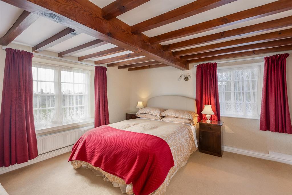 Bedroom 4 Suite