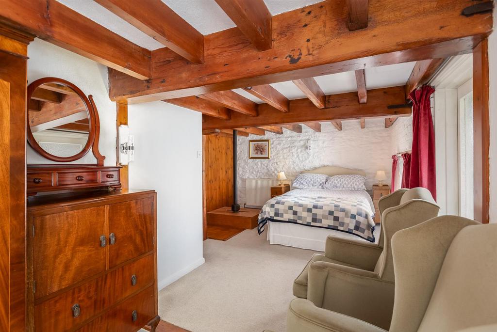Bedroom 5 Suite