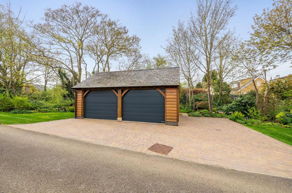 Oak framed double garage