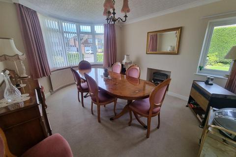 3 bedroom detached house for sale, Ferndale Road, Streetly