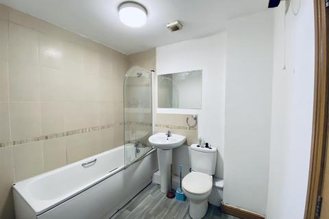 2 bedroom apartment for sale, Crumpsall M8