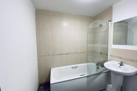 2 bedroom apartment for sale, Crumpsall M8