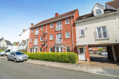 2 bedroom flat for sale, Burnell Gate, Chelmsford