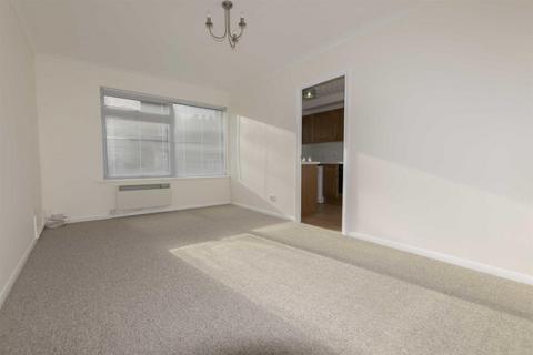 2 bedroom flat for sale, Brickendon Court, Hoddesdon EN11