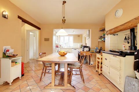 3 bedroom cottage for sale, Tiptoe Road, New Milton, BH25