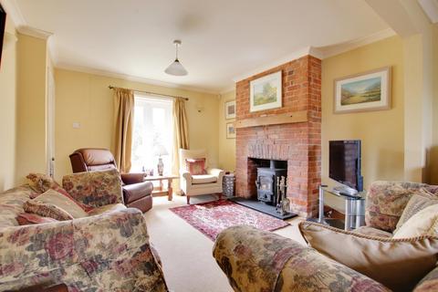undefined, Tiptoe Road, Wootton, BH25