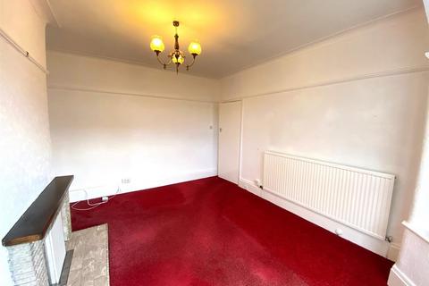 104 Broadoak Road, Ashton-under-lyne, OL6 8RS