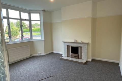 3 bedroom semi-detached house to rent, Cleeve Lodge Road, Downend, Bristol, BS16 6AF