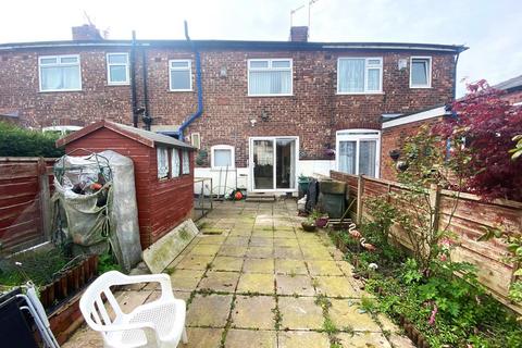 3 bedroom terraced house for sale, Freeman Road, Dukinfield SK16