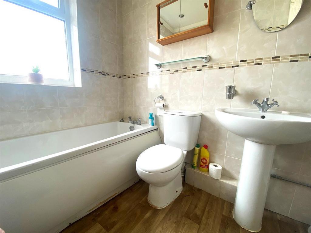 Bathroom .jpg