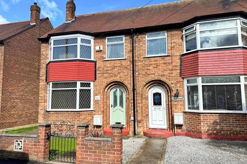 3 bedroom end of terrace house for sale, Ulverston Road, Hull