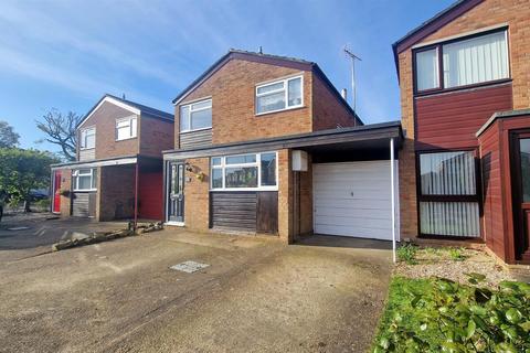 3 bedroom detached house for sale, The Grove, Bicknacre