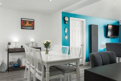 30 Broughton Way, York, YO10 3BG