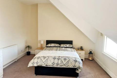 7 bedroom house share to rent, Balby Road, Doncaster