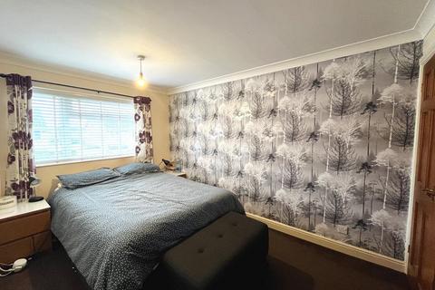 3 bedroom semi-detached house for sale, Digby Road, Evesham
