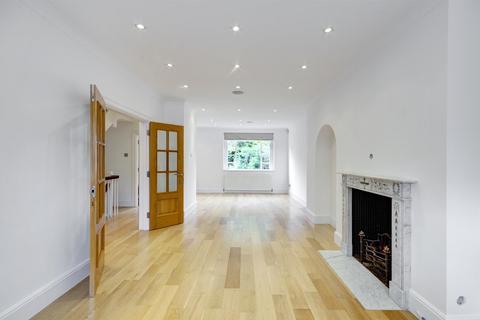 5 bedroom terraced house to rent, Hamilton Terrace, St John's Wood, NW8