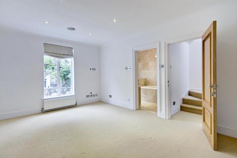 5 bedroom terraced house to rent, Hamilton Terrace, St John's Wood, NW8