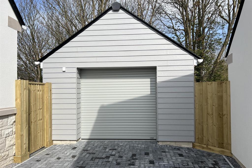 Plot 115 garage.jpg