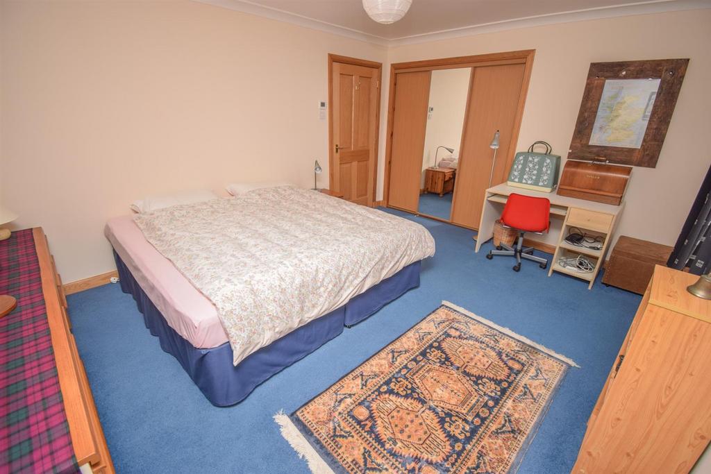 BEDROOM ONE (2)-2.jpg